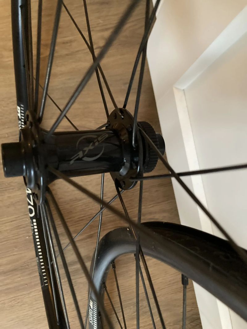 kvalitní kola DT Swiss R470 db