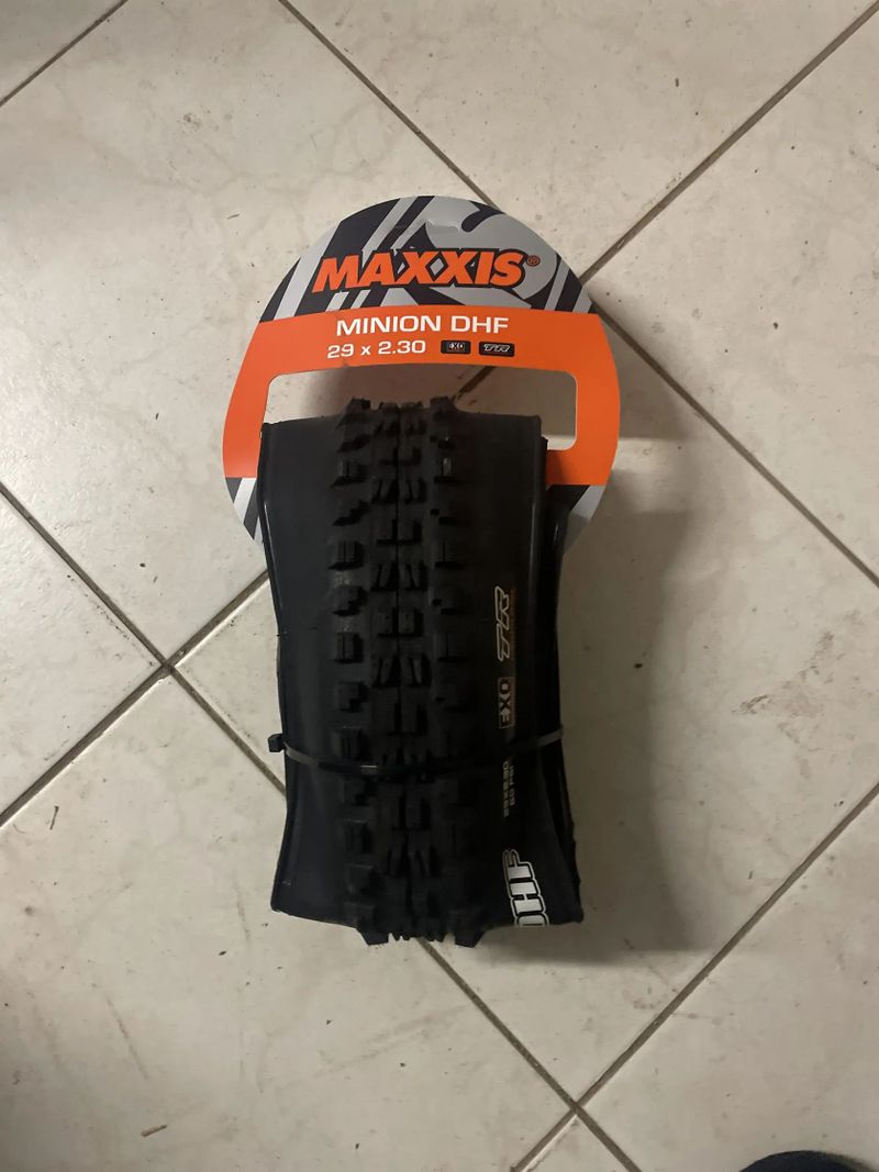 Plášť MAXXIS Minion dhf 29x2.30 kevlar 3CT/EXO/TR