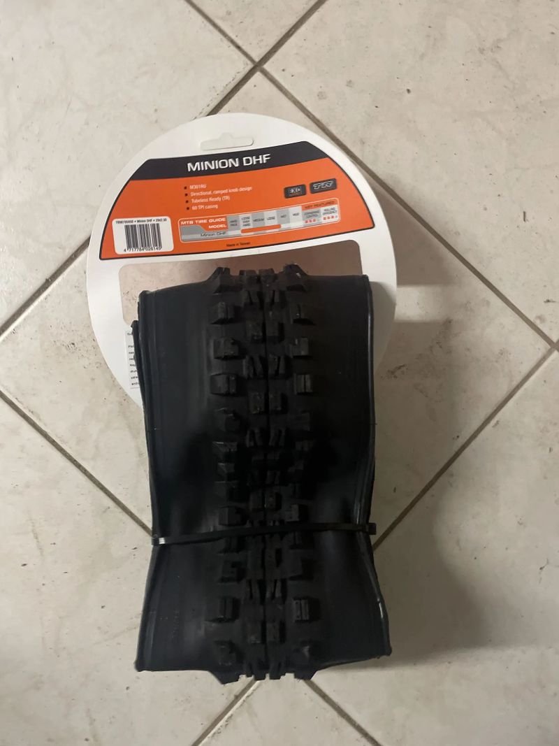 Plášť MAXXIS Minion dhf 29x2.30 kevlar 3CT/EXO/TR
