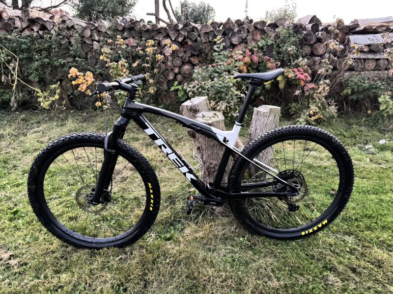 Trek Supercaliber 9.7 Gen 1,vel. L, mr 2021