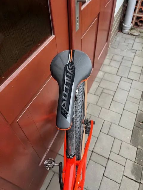 Prodám SCOTT Spark RC 900 Team 2019 – karbonové XC, 29", top stav