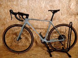 Cube Cross Race C:62 Pro, velikost M