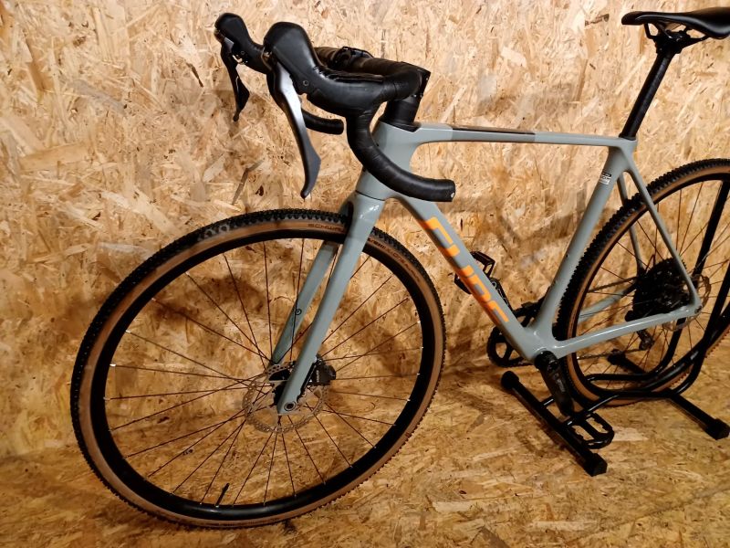 Cube Cross Race C:62 Pro, velikost M