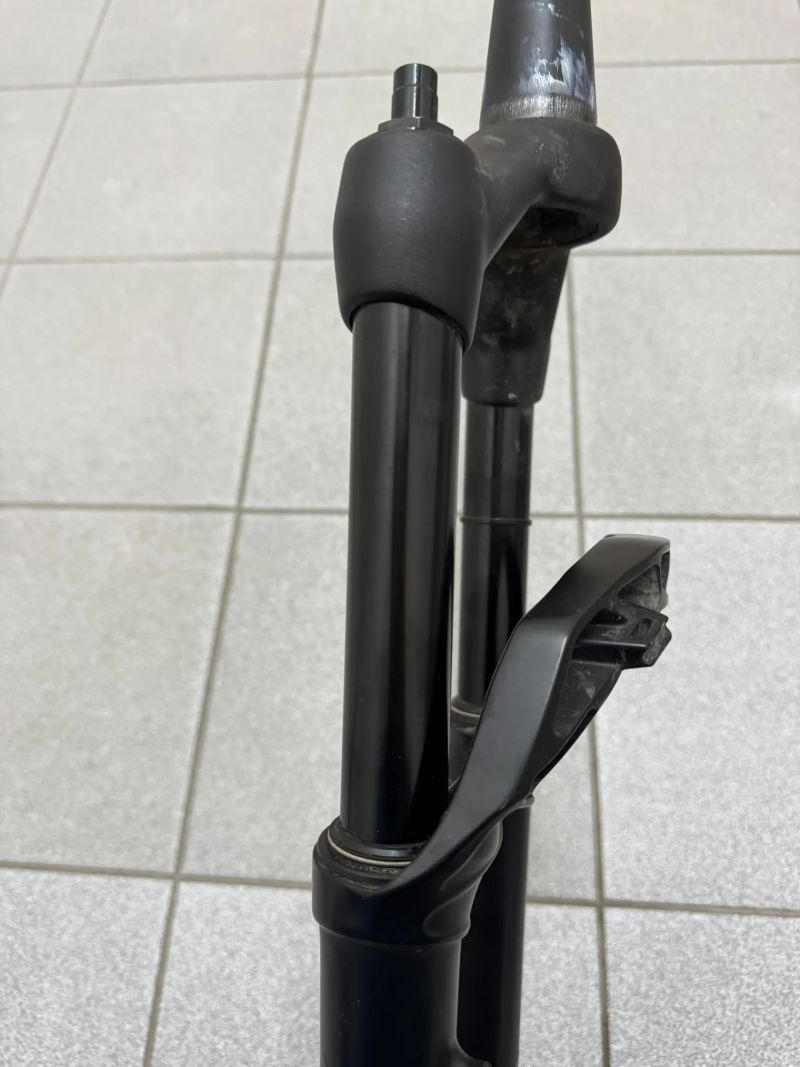 Prodám vzduchovou vidlici Manitou 120 mm – 27,5" / 29"