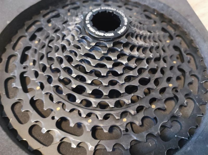 SPEDAO 12s 11–50, hmotnost 400g