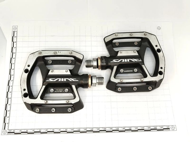 Shimano Saint PD-MX80 Flat DH PC: 1500 Kč