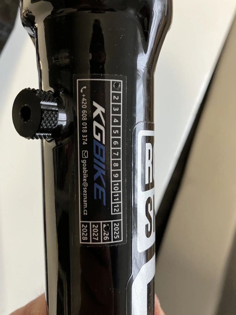 RockShox Lyrik Ultimate Charger 3.1, 27,5, DebonAir, Butter Cups, Tapered Boost