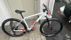 CUBE Reaction ONE C:62 - white / red L