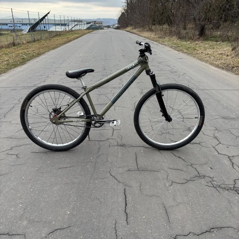 Dirt Ravo Arsenal 2007