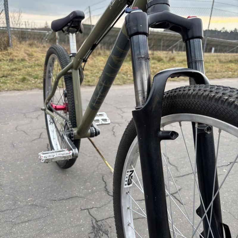 Dirt Ravo Arsenal 2007