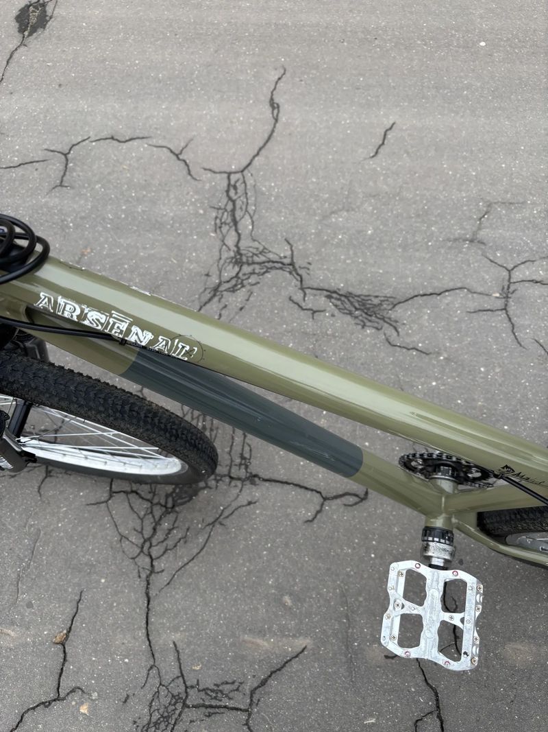 Dirt Ravo Arsenal 2007