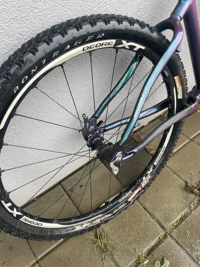 Prodoli alu/karbon rám Fox vidlice a XT kola 26”