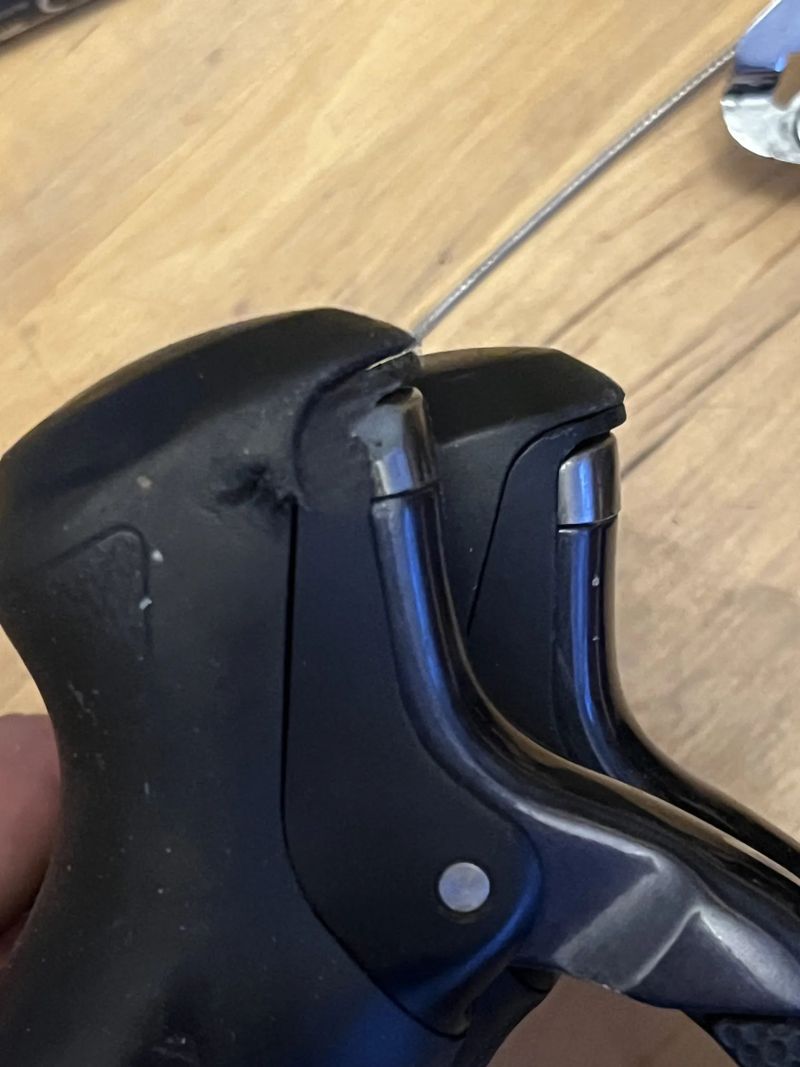 Elektronická sada Shimano Ultegra Di2 6870 pro celistove brzdy