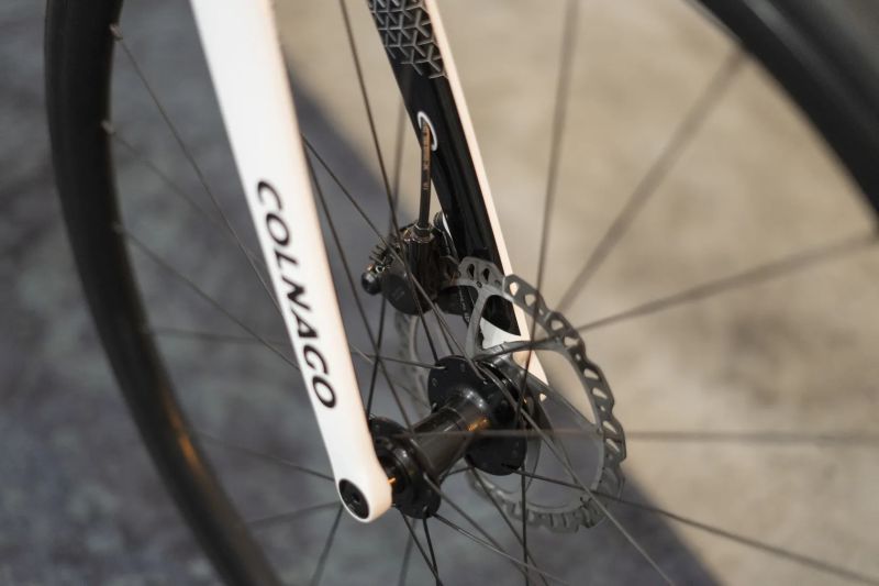 Colnago V3 Shimano 105 Di2 2x12