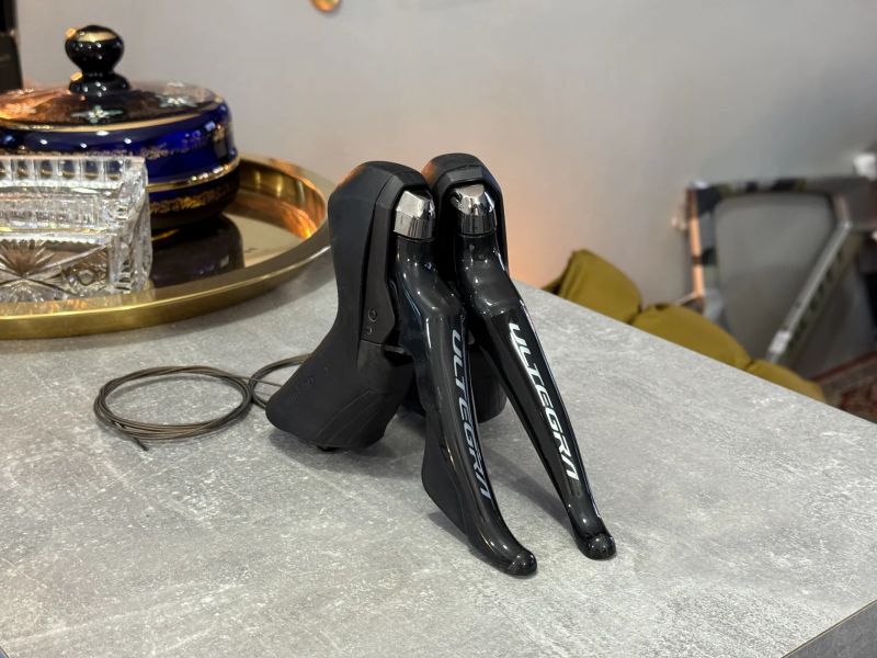 páky Shimano Ultegra Disc mech 2x11