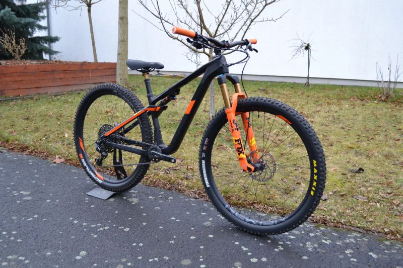 Cube AMS 100 C:68 TM (S) grey´n´orange