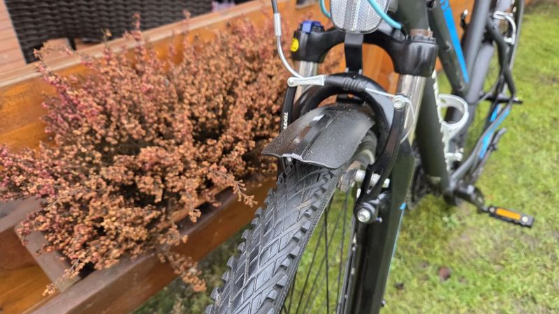 Dámské trekové kolo Leader Fox DAFT vel. 17" postava 157-177cm jako NOVÉ