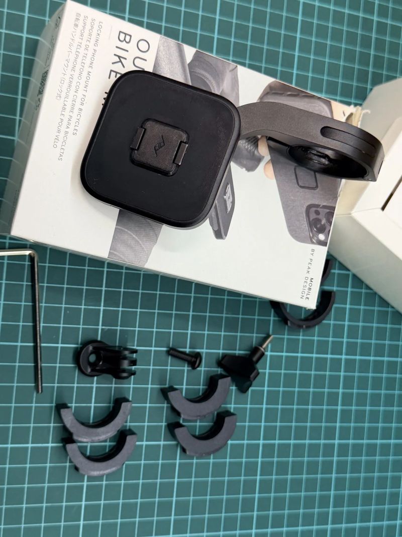 Držák na mobilní telefon Peak Design Bike Mount