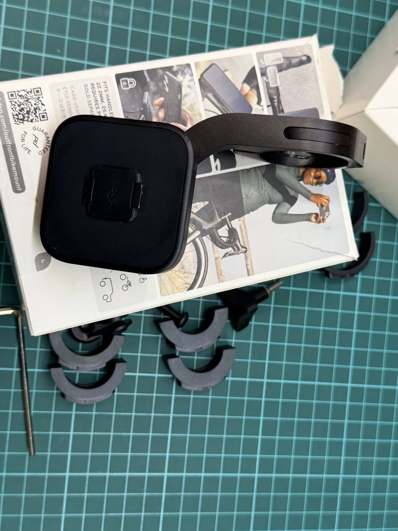 Držák na mobilní telefon Peak Design Bike Mount