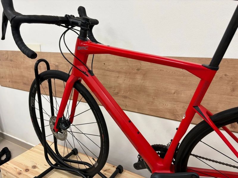 BMC Roadmachine 02 two Ultegra disc