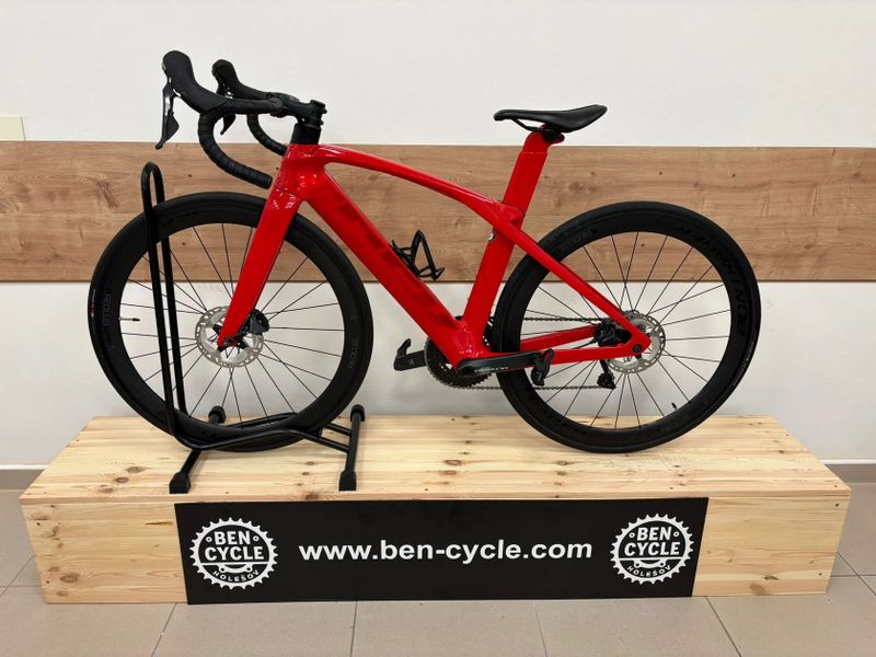 Trek Madone sl6 disc