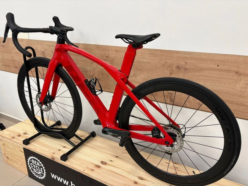 Trek Madone sl6 disc