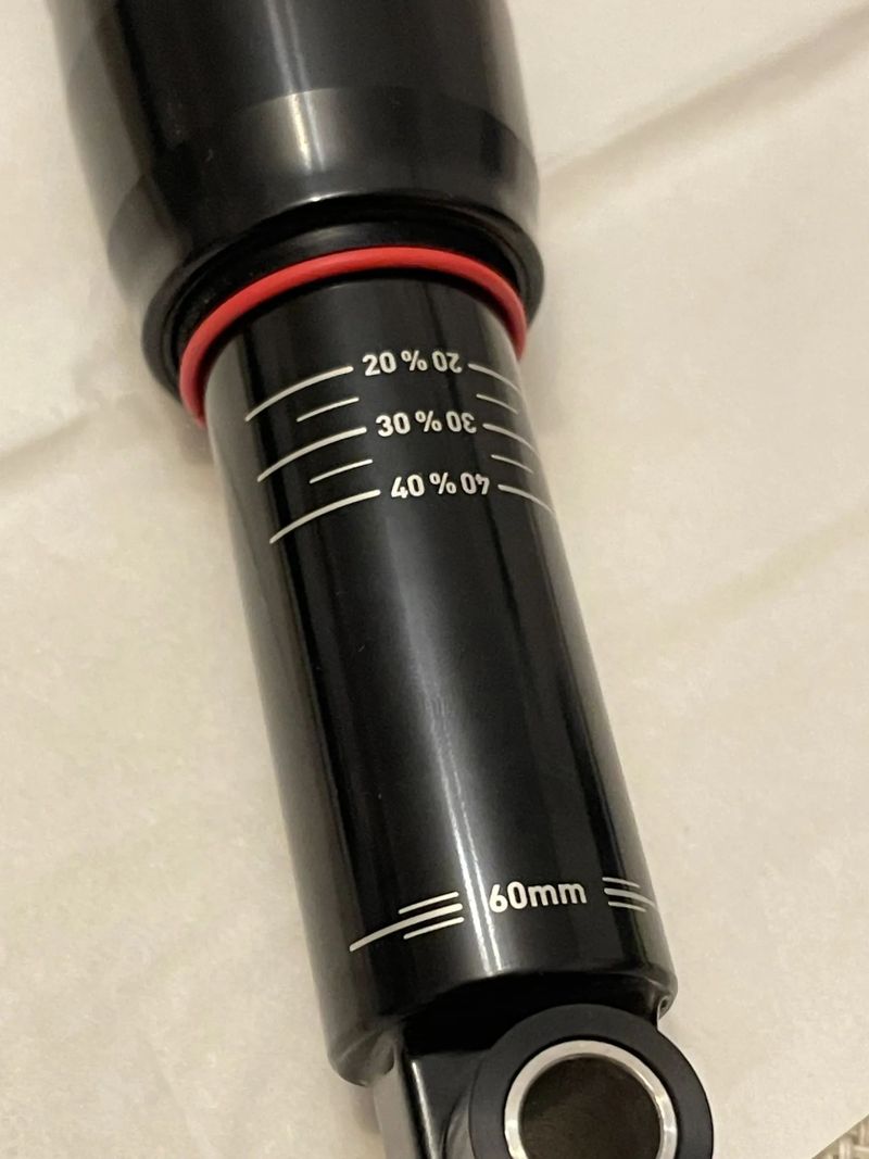 Zánovní tlumič Rock Shox Deluxe Select+ 230x60 mm