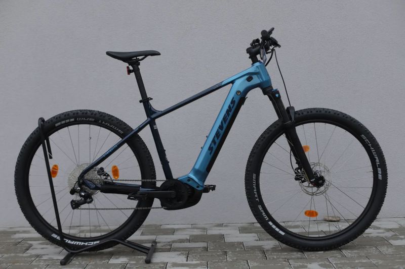 STEVENS E-TREMALZO 29 MODRÁ