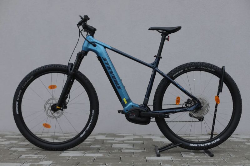 STEVENS E-TREMALZO 29 MODRÁ