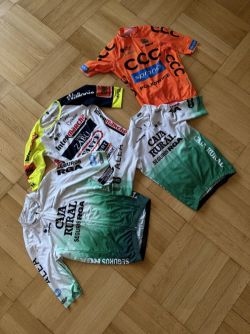 Týmové dresy Caja Rural, Wanty