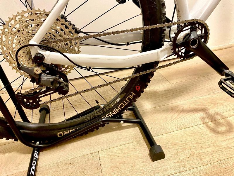 Hardtail Vel. L , Fox 34, shimano deore 1x11,specialized....