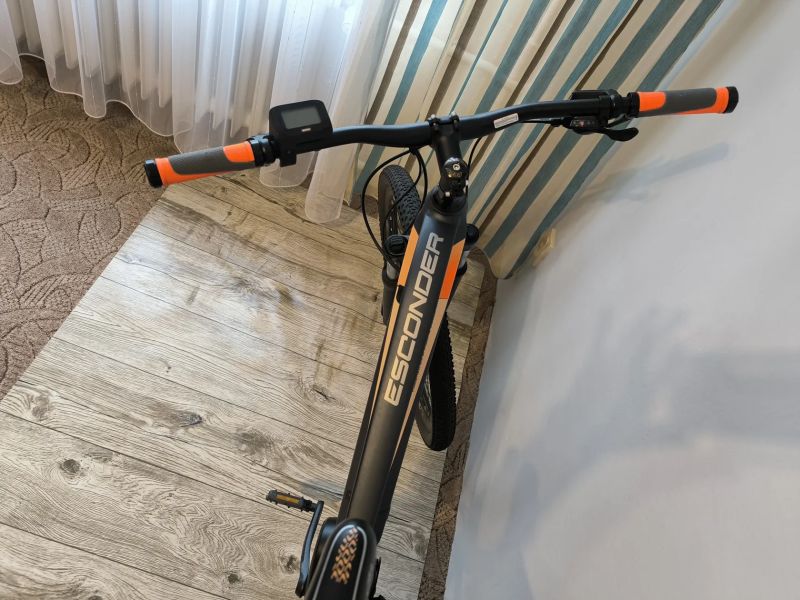 Lectron esconder max vše 100% stav 