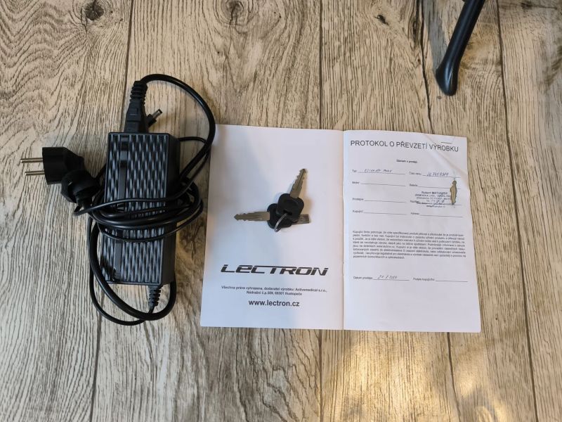 Lectron esconder max vše 100% stav 