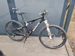 BIXS carbon