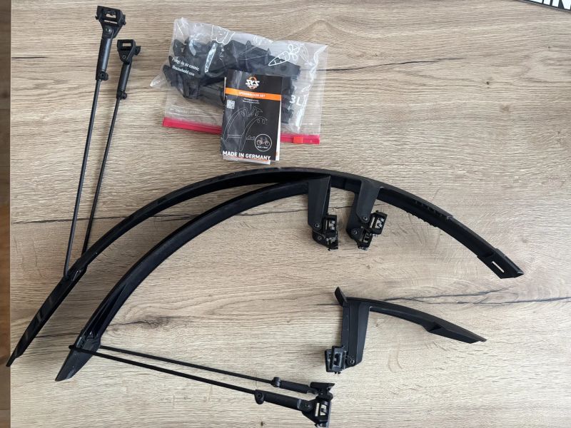 Blatníky SKS Speedrocker (32- 42mm)