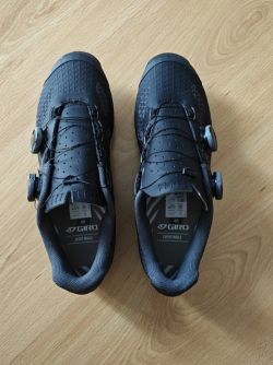 MTB Giro tretry vel. 40