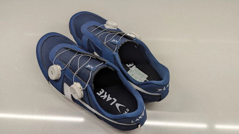 Lake MX30G ve velikosti 44 (regular)