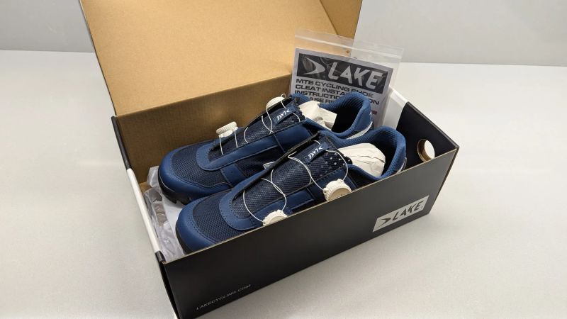 Lake MX30G ve velikosti 44 (regular)