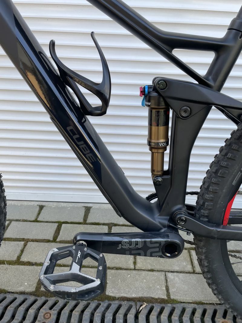 Cube Stereo 120 HPC SLT, velikost M (18”) kola 29”