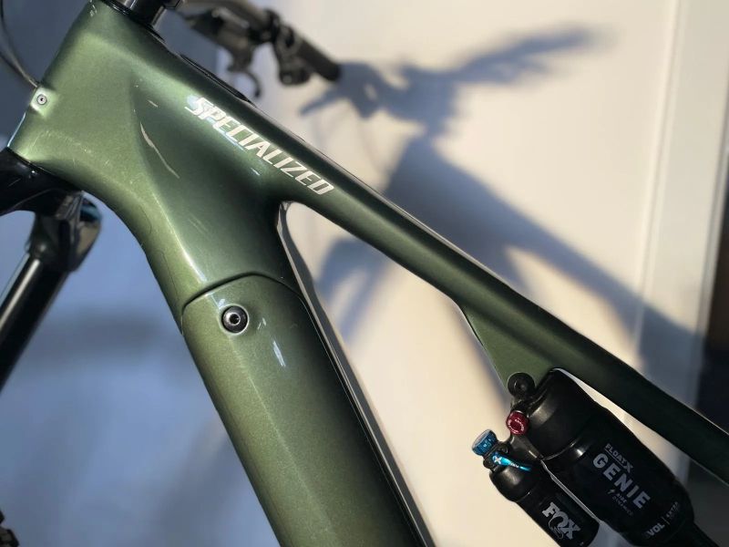 Specialized Levo 4 Expert 2026 vel.S4, záruka do 12/2027