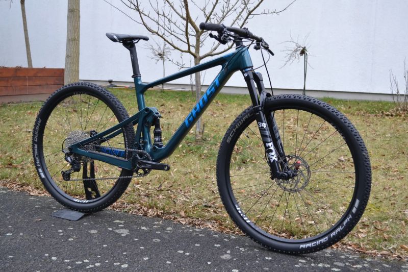 Ghost Lector FS Essential (M) Stav nového