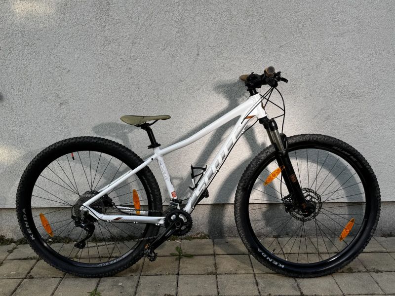 Scott Contessa Scale 20