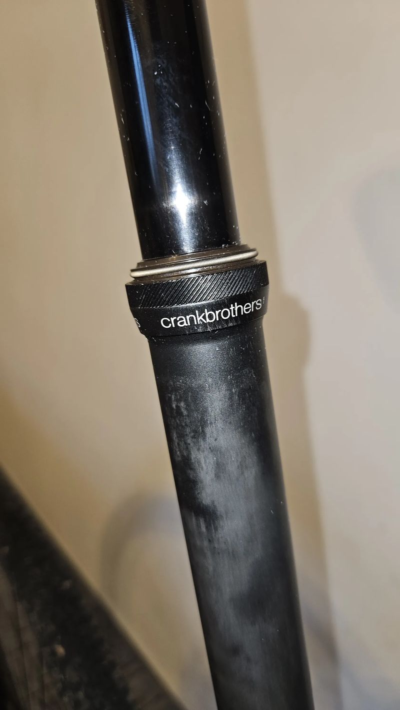 Crankbrothers teleskopická sedlovka 