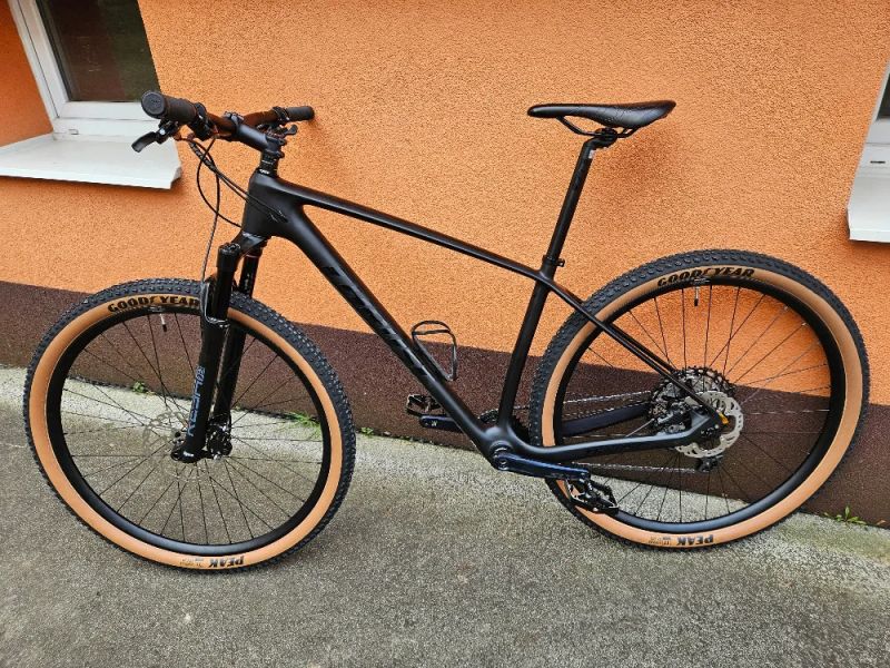 Nové karbonové kolo 29" vel. L (19") 