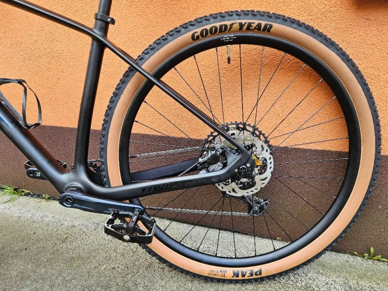 Nové karbonové kolo 29" vel. L (19") 