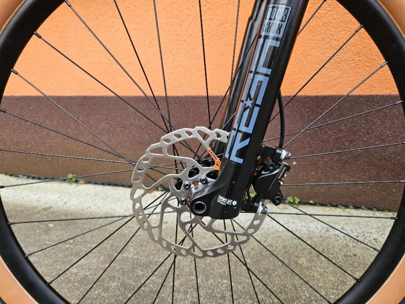 Nové karbonové kolo 29" vel. L (19") 