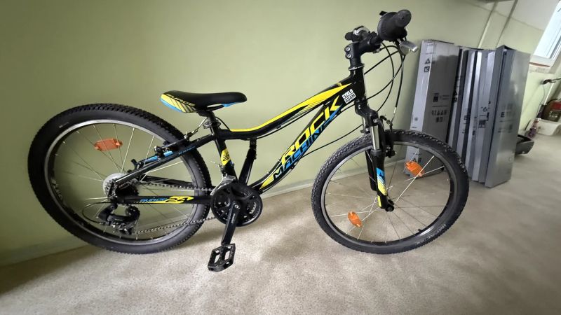 Rock Machine Surge 24