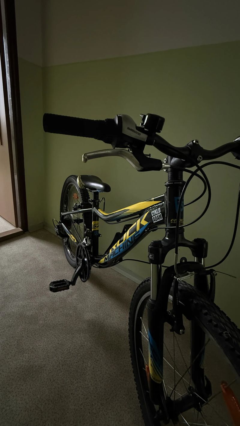 Rock Machine Surge 24