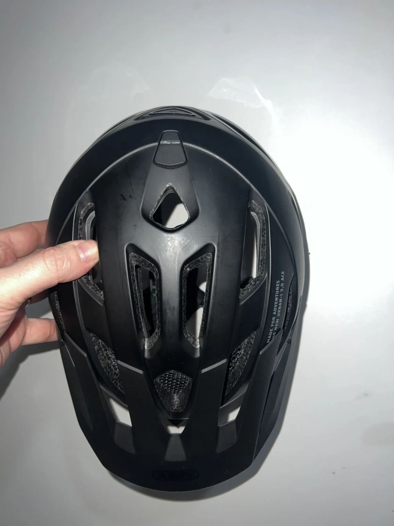 helma Abus Urban-I 3.0 ACE velvet black | M