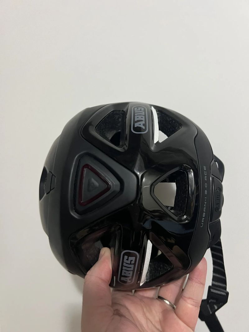 helma Abus Urban-I 3.0 ACE velvet black | M